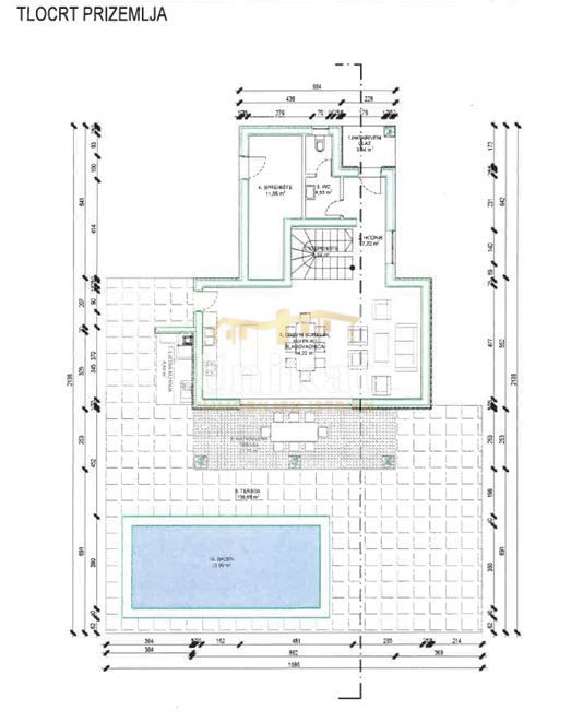 Progetto per casa con piscina - 7 km dal mare